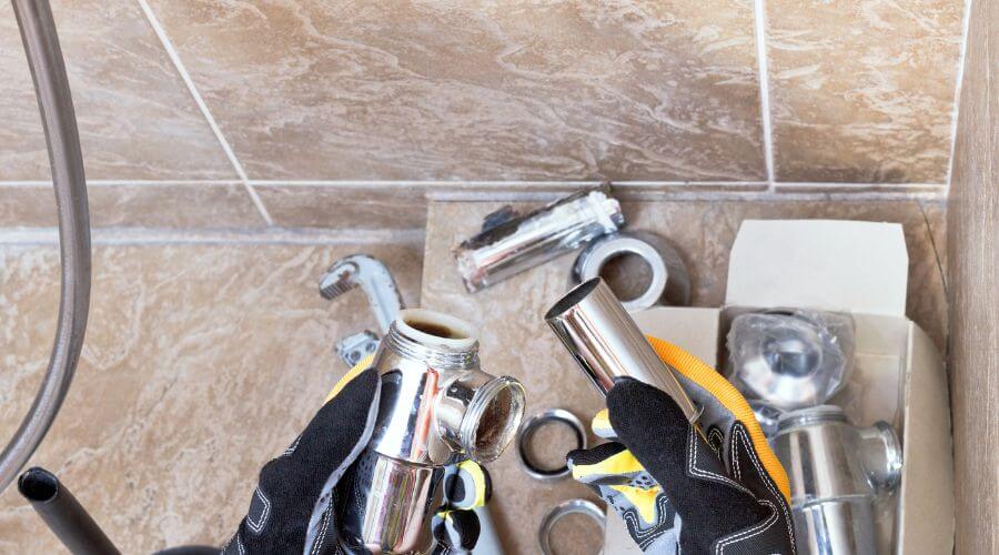 Professional gutter cleaning in Effie, LA